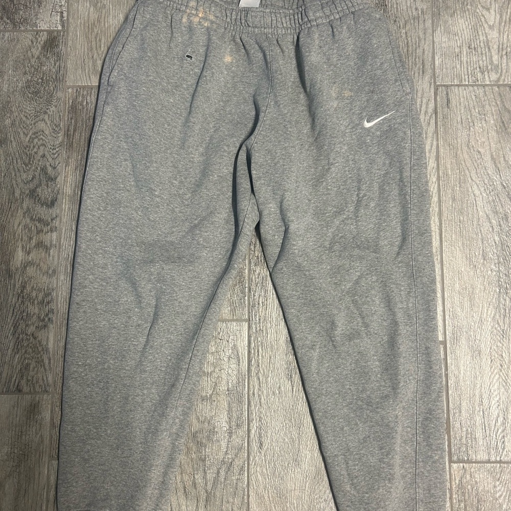 Nike Gray Sweatpants Relaxed Fit Joggers